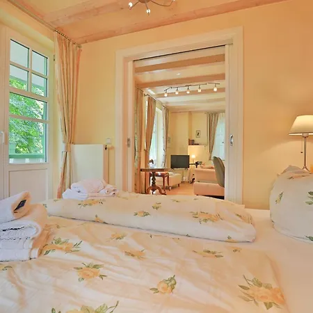 Victoria, Eisvogel Boltenhagen (Ostseebad)